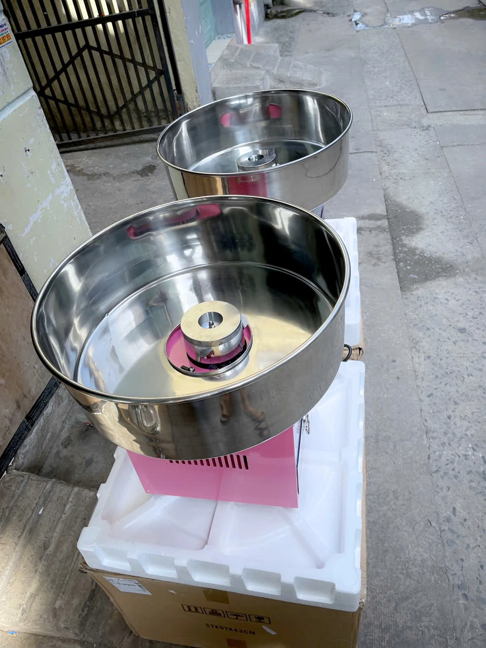 Máy Làm Kẹo Bông Gòn Điện 220V Tốt Nhất Hiện Nay.