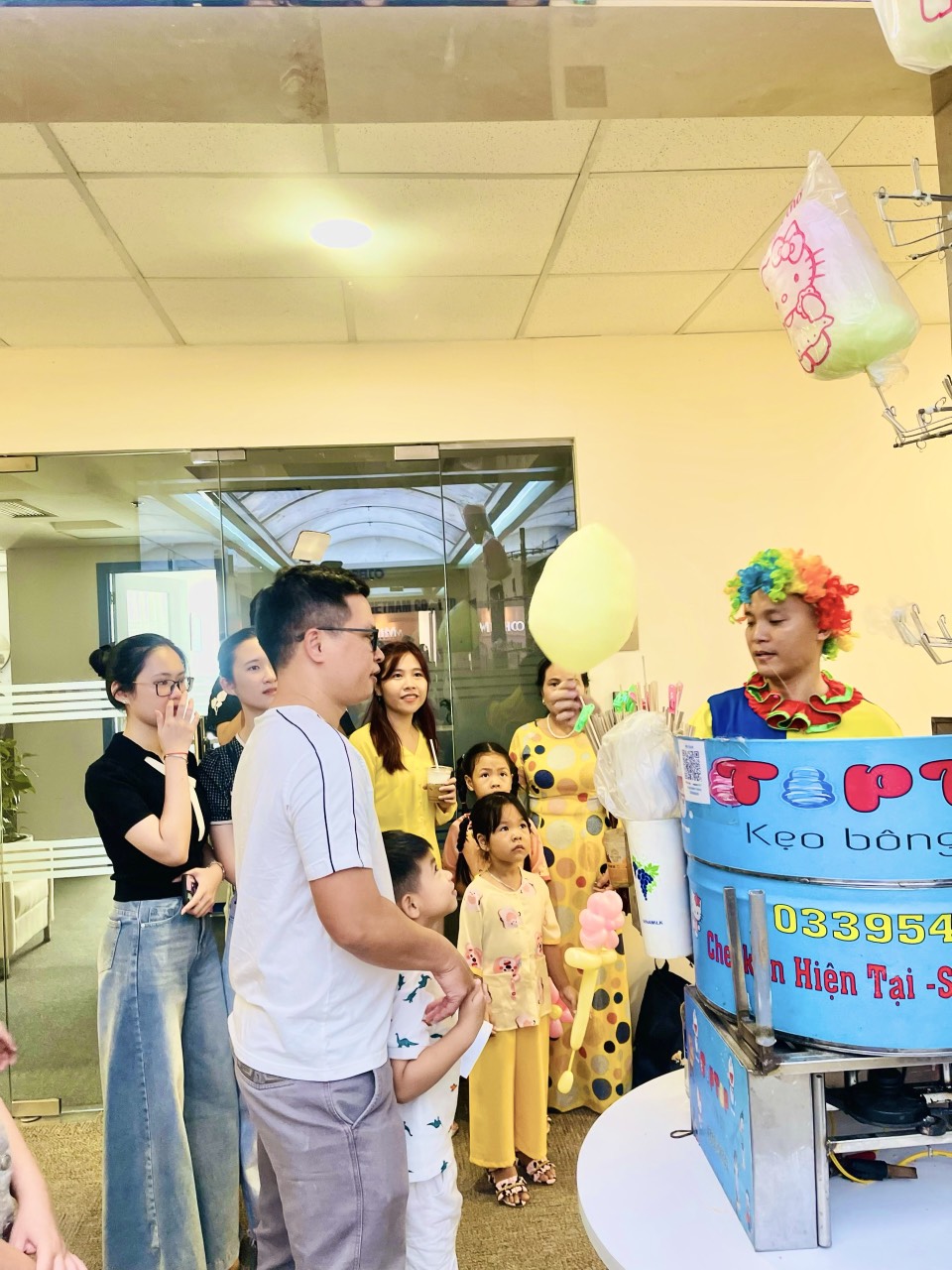 Chuyên Cung Cấp Đường Màu Làm Kẹo Bông Gòn Khu Vực Hồ Chí Minh
