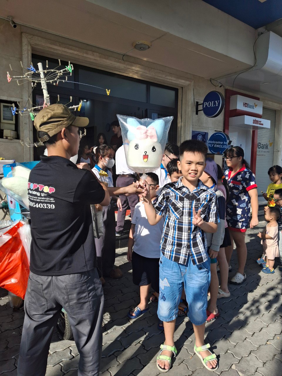Chuyên Cung Cấp Đường Màu Làm Kẹo Bông Gòn Khu Vực Hồ Chí Minh